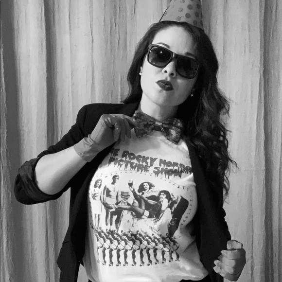 Posh Ambassador💋 Angela 🧜🏻‍♀️ - Picture 10 of 15